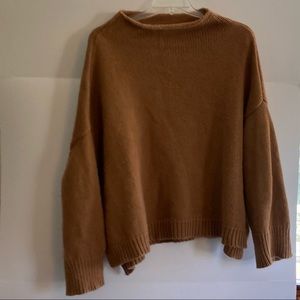 Demylee Daphne sweater XL.  deep Camel color. Pristine Condition